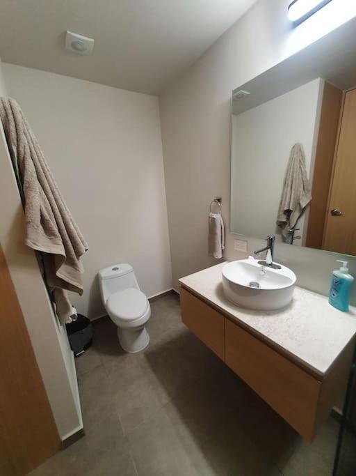 Hermoso Apartamento Nuevo Ubicado En Zona Centrica 과달라하라 외부 사진